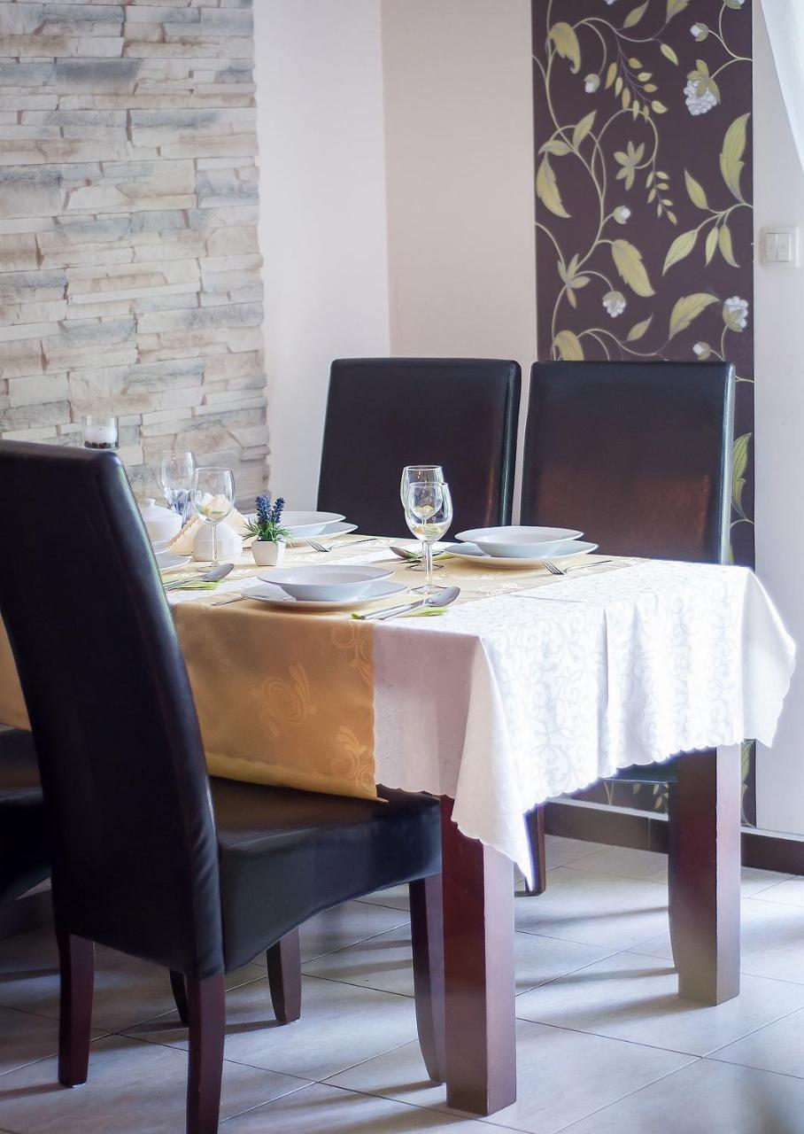 Villa Jasmin Zielona Góra Extérieur photo
